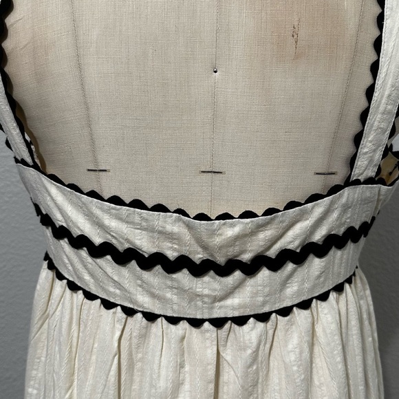 Cream Sundress w/ Black trim. Size L. NWOT. - Picture 6 of 11